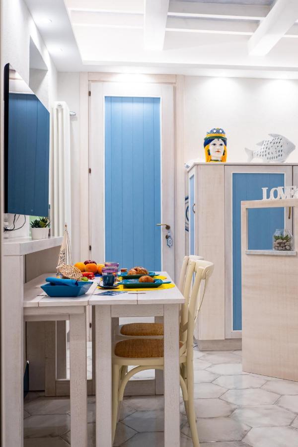 Clicka&sleep Caracciolo Apartment Naples